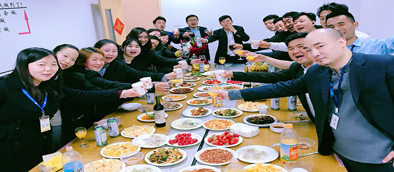 昱齐盛公司庆生会！感恩遇见最好的自己！