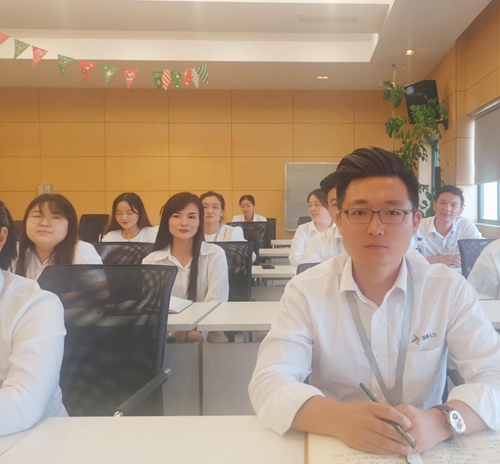 【昱齐盛月会】坚守初心 拥抱变化，常怀感恩之心