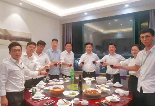 【昱齐盛月会】坚守初心 拥抱变化，常怀感恩之心